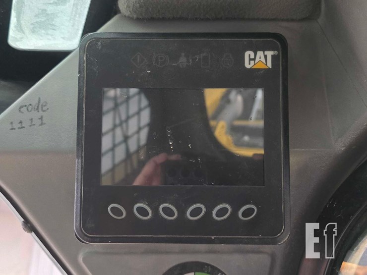 2020-caterpillar-289d3-image-21