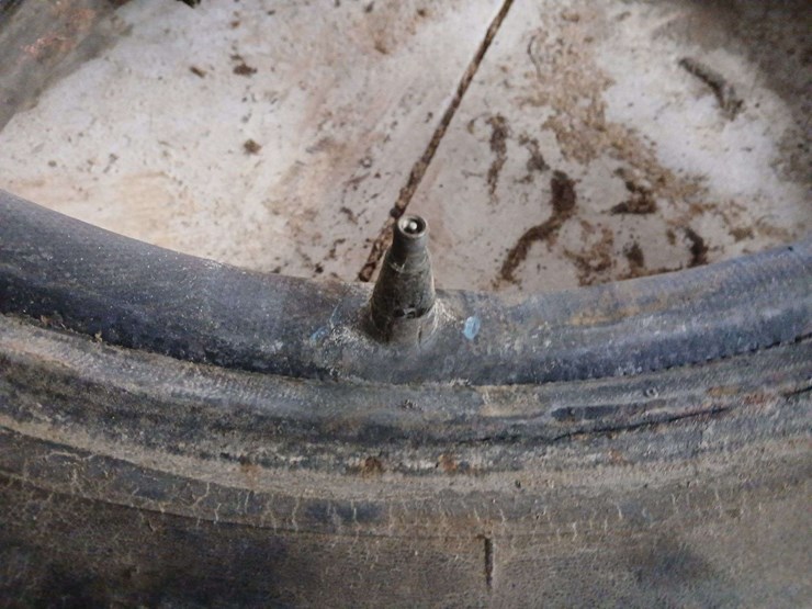 (4)-4.40/4.50-21-tires-image-7