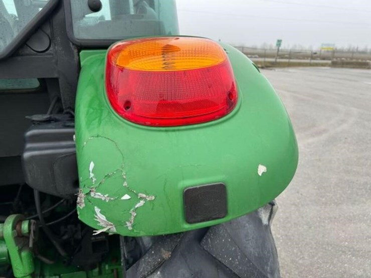 2016-john-deere-5085e-image-43