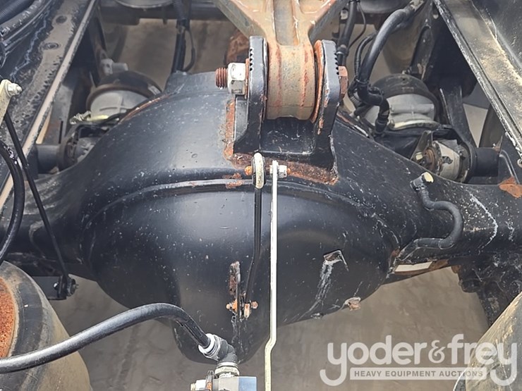 2014-kenworth-t800-image-60