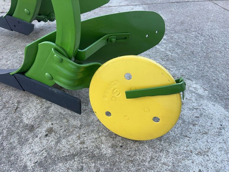 john-deere-2-image-24