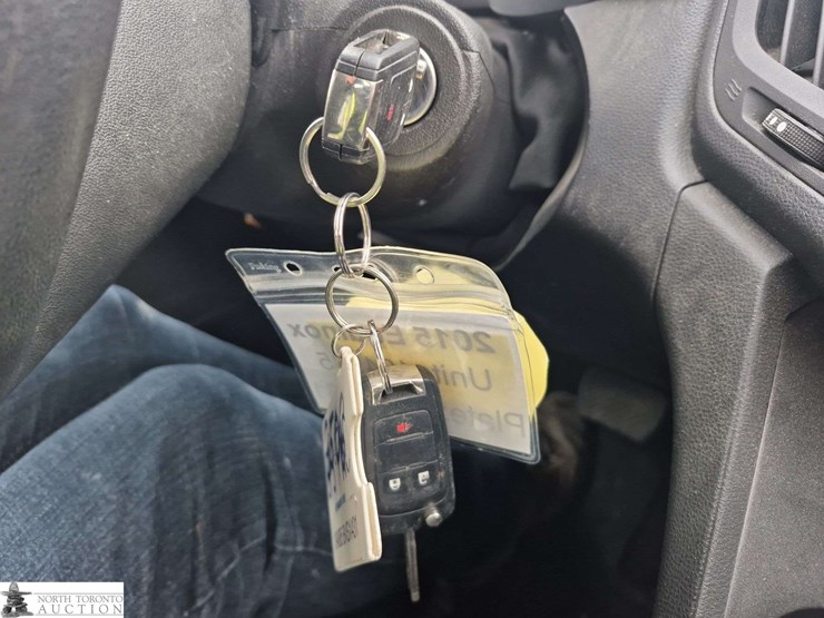 2015-chevrolet-equinox-image-14