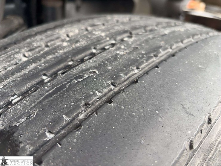 non-operable-2014-mack-pinnacle-t/a-day-cab-tractor-image-28