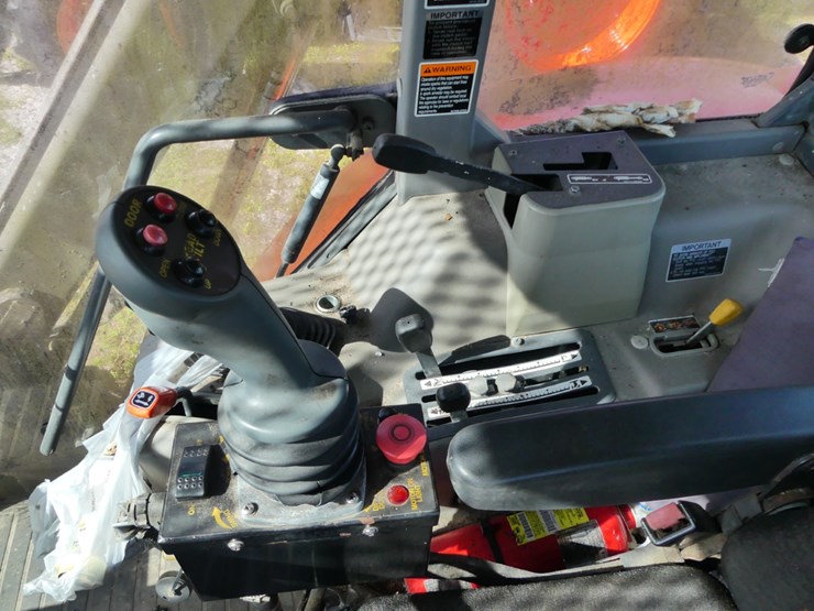 kubota-m108s-image-15