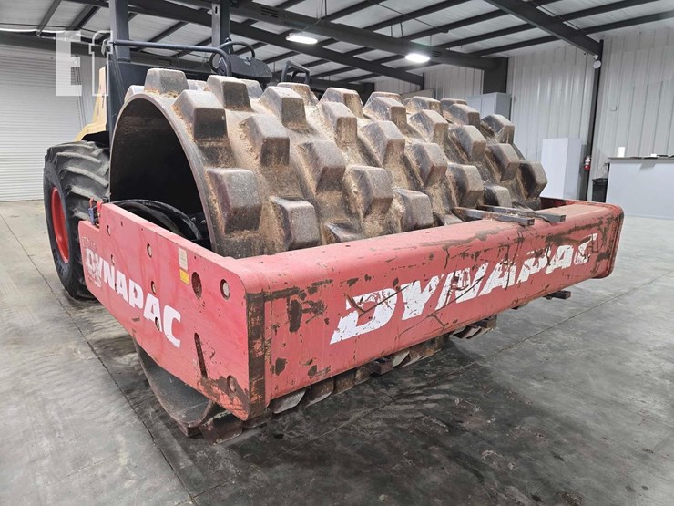 2009-dynapac-ca250pd-image-10