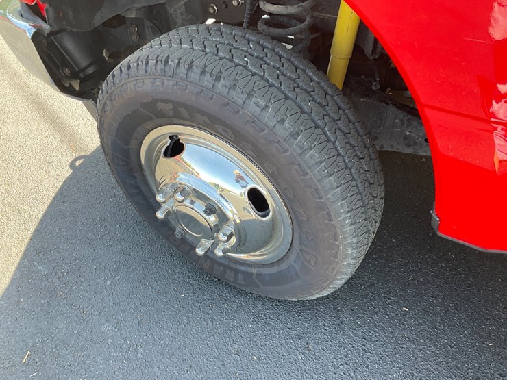 2017-ford-f350-image-11