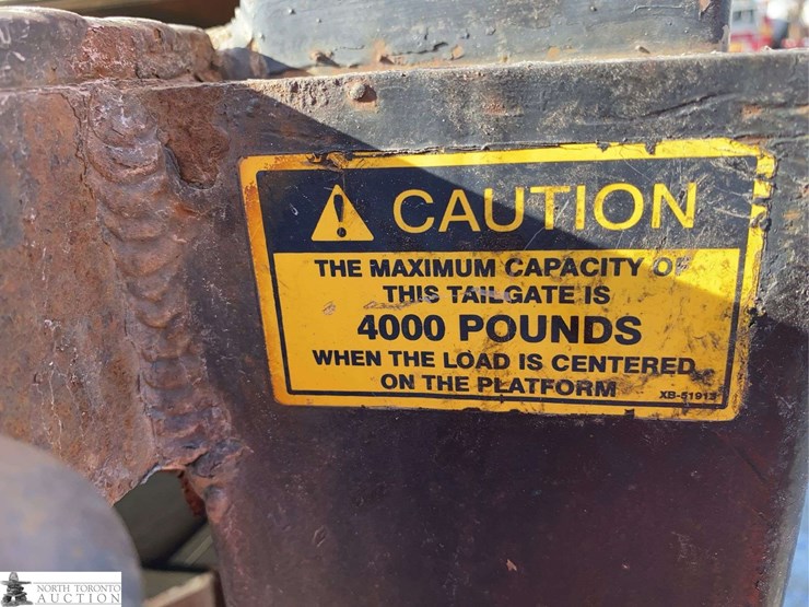 2013-international-durastar-4300-image-17