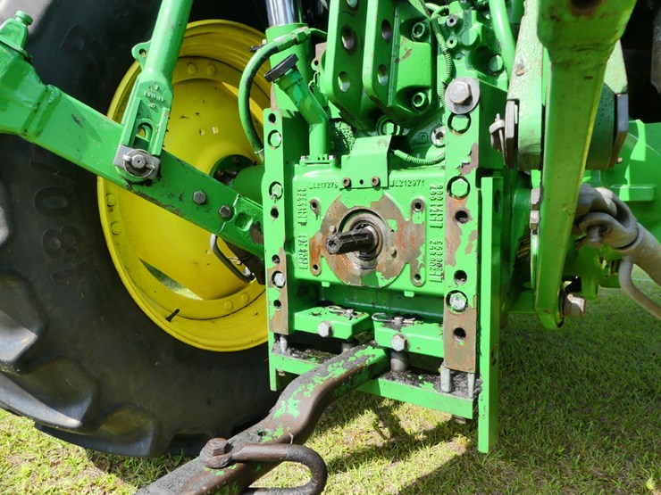 2016-john-deere-6120m-image-7