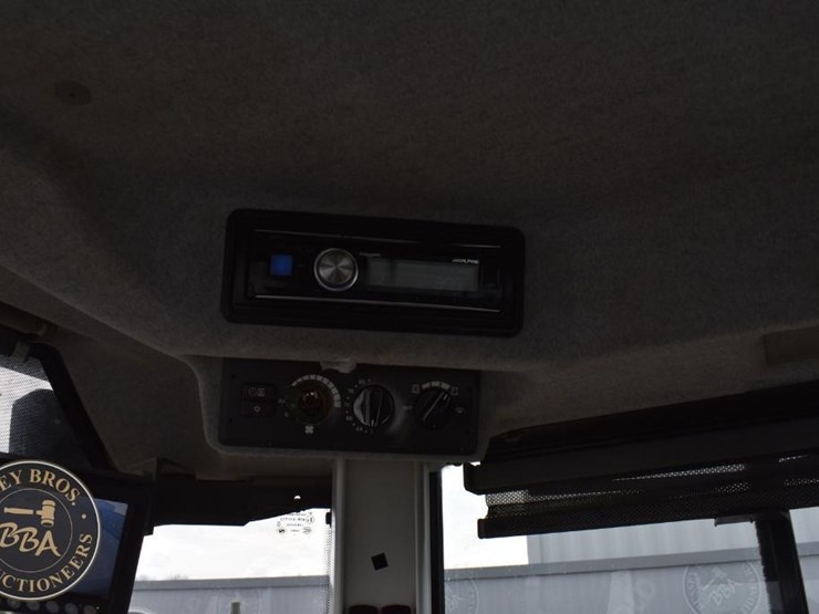 2015-volvo-l150h-image-44