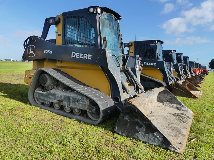 deere-325g-image-2