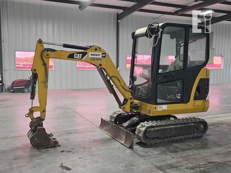 2008-caterpillar-301.8c-image-1