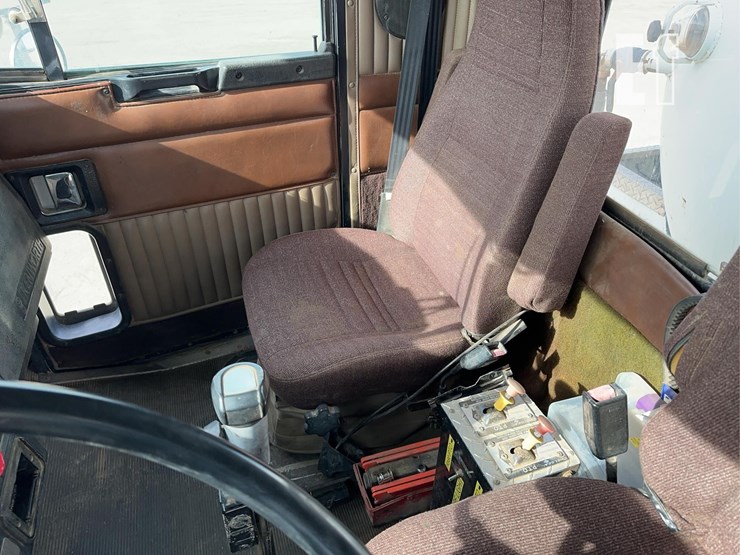 1995-kenworth-t800-image-59