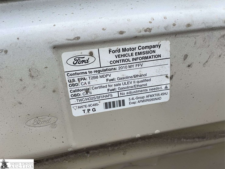 2010-ford-cargo-image-18