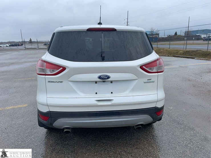 2014-ford-escape-image-6