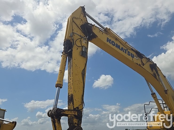 2015-komatsu-pc490-lc-11-image-31