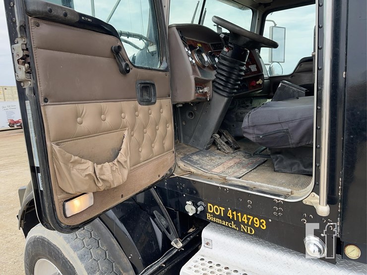 2003-kenworth-t800-image-49