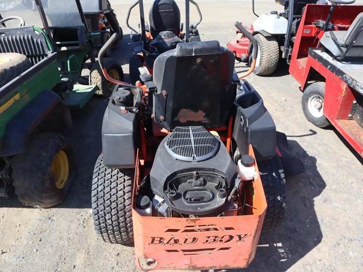bad-boy-elite-zero-turn-mower-image-6