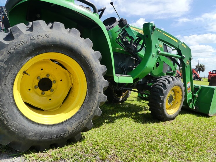 john-deere-3025e-image-6