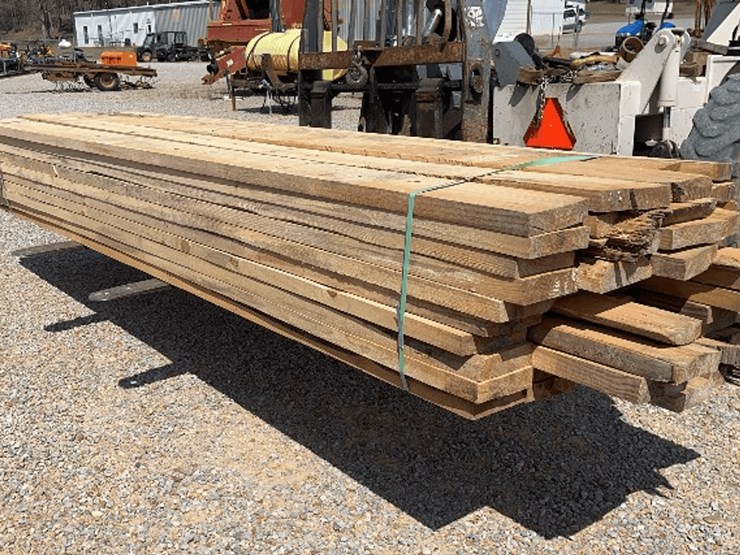 (50)-pine-2"-x-8"-rough-cut-lumber---12-14'-long-image-1