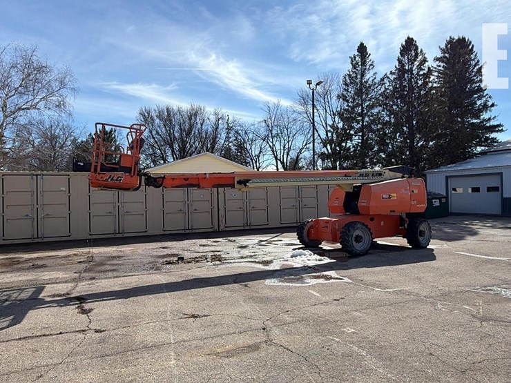 2014-jlg-600s-image-15