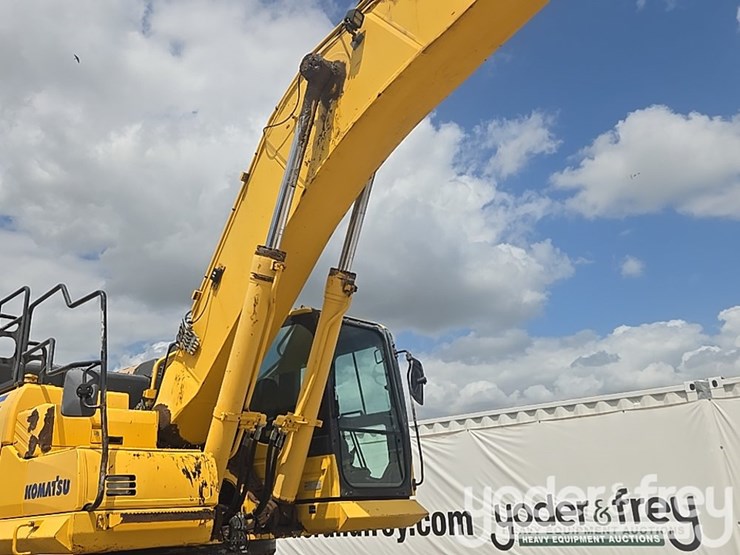 2015-komatsu-pc490-lc-11-image-37