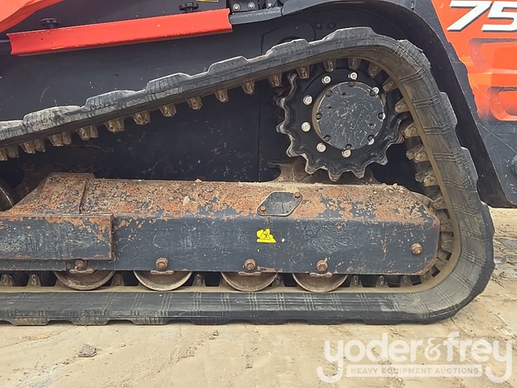 2021-kubota-svl75-2-image-14