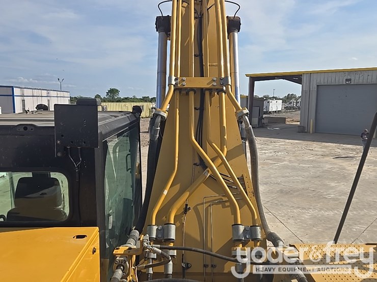 2017-caterpillar-336fl-image-87