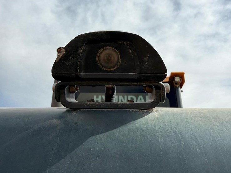 2014-hyundai-hl757tm-9a-image-9