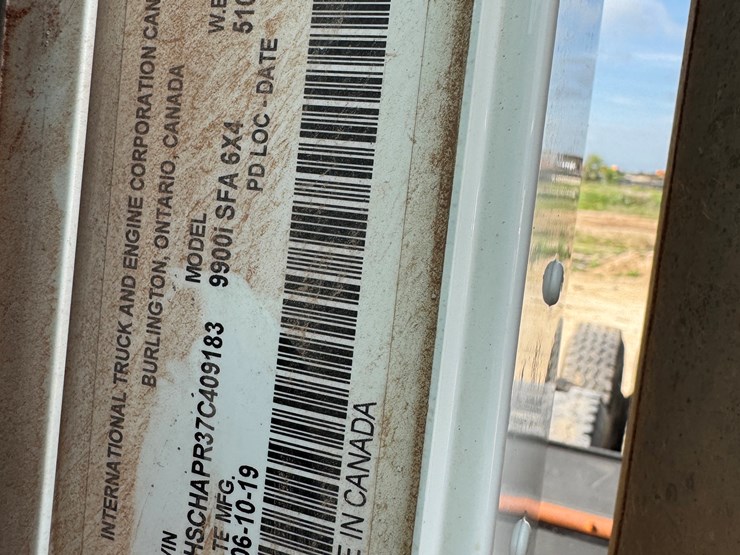 2007-international-9900i-image-7