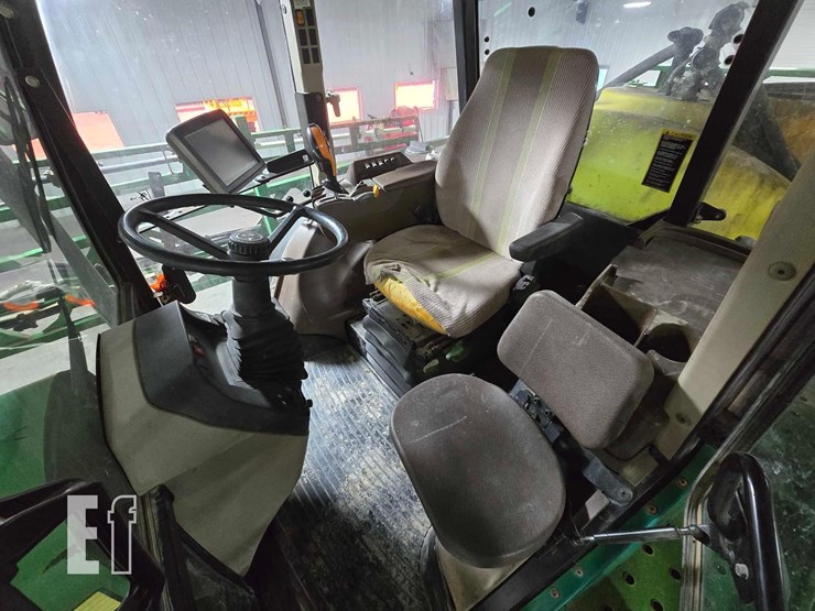 2011-john-deere-4630-image-9