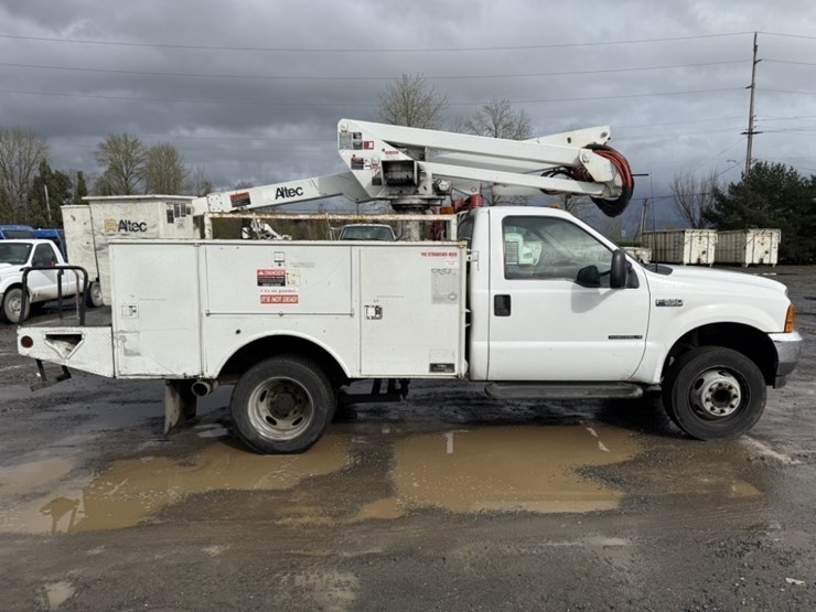 2001-ford-f550-xl-sd-image-3