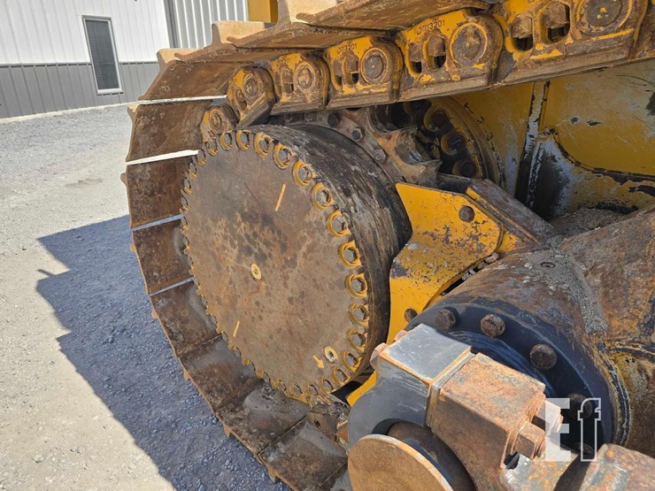 2018-deere-1050k-image-27