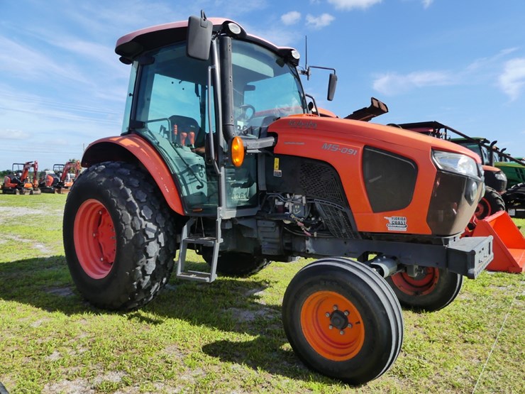 kubota-m5-091-image-2