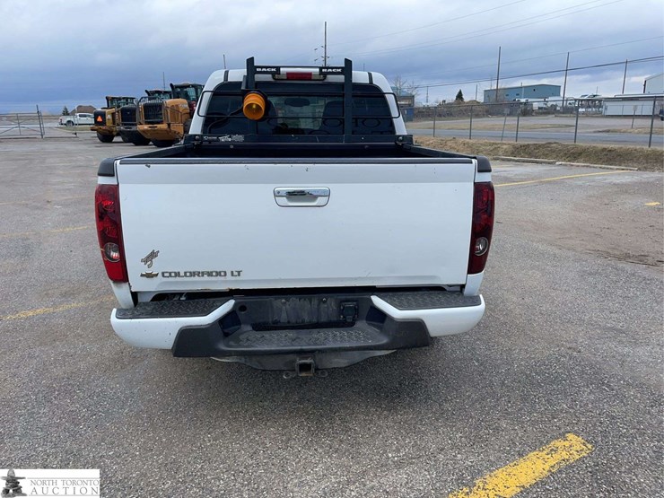 2012-chevrolet-colorado-image-6