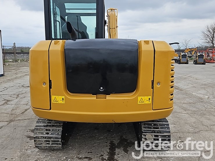 2018-caterpillar-305.5-image-48