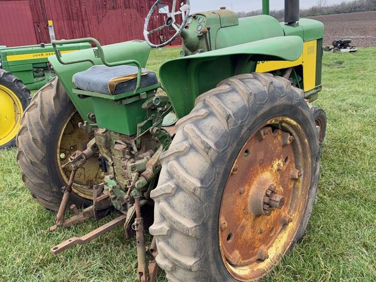 john-deere-630-image-12