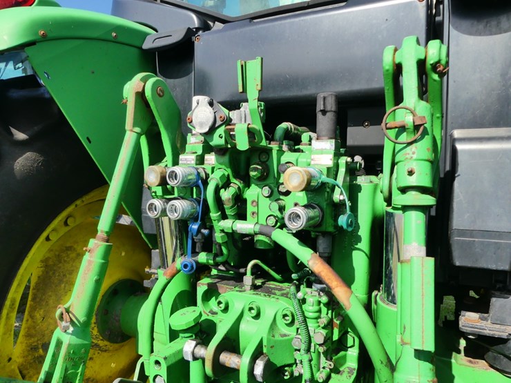 2011-john-deere-6430-image-6