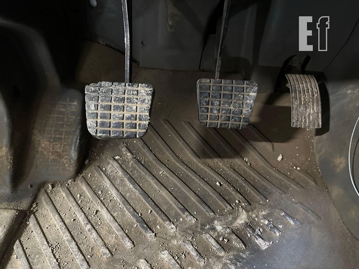 2012-international-prostar-image-16