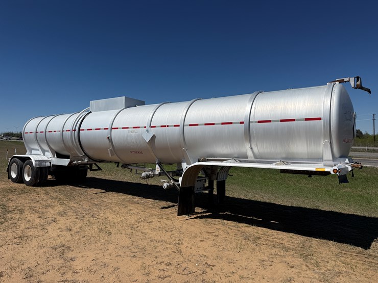 2013-profab-200bbl-crude-tanker-image-3