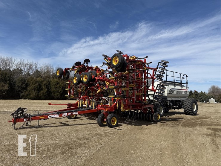 2007-bourgault-5710-image-10