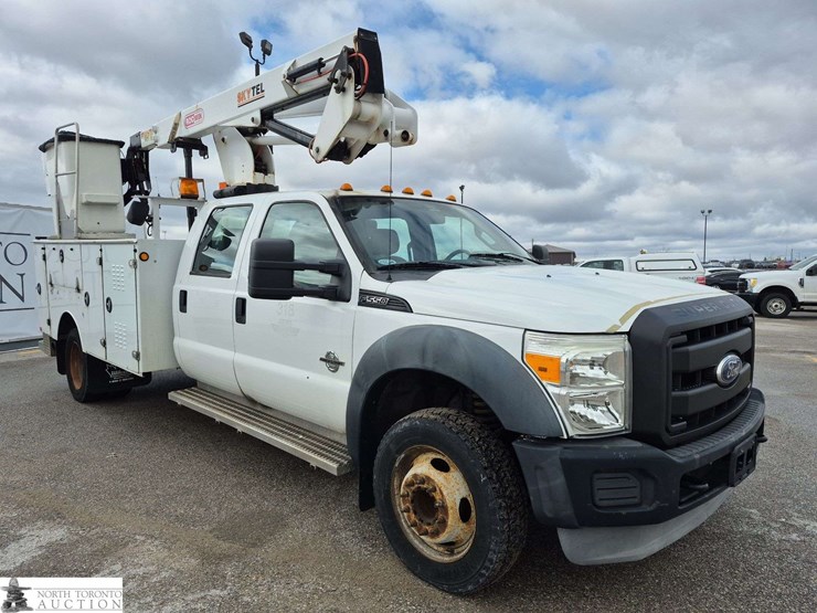 2011-ford-f550-image-3