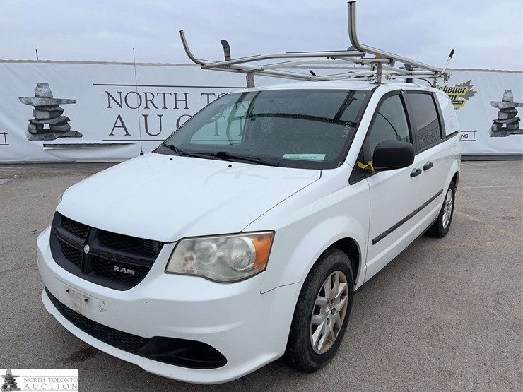 2014-ram-c/v-image-1