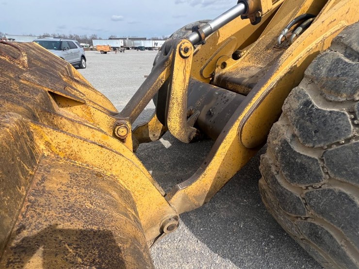 1992-john-deere-644-image-30