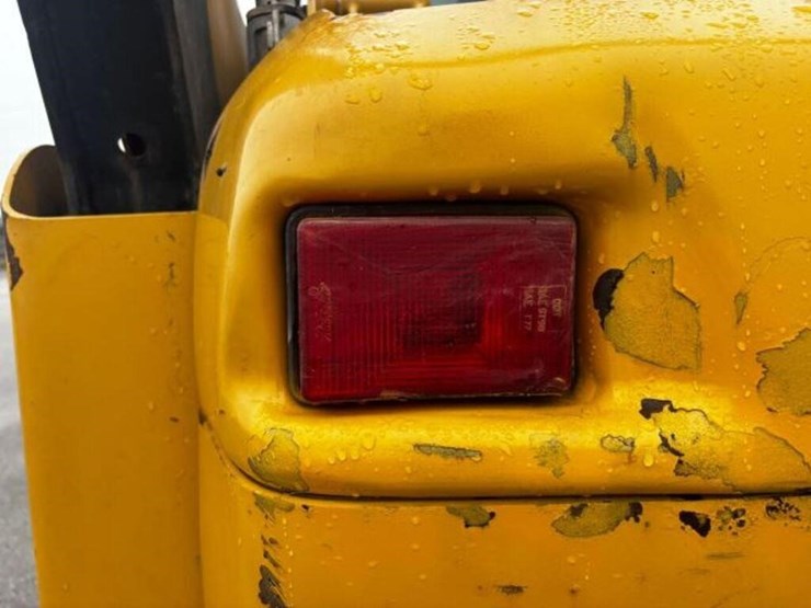 2009-caterpillar-232b2-image-45