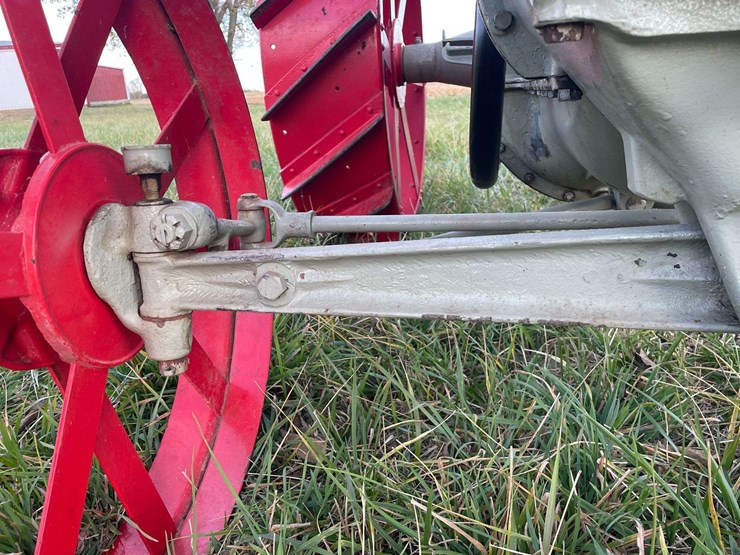 1917-experimental-fordson-tractor-(oldest-fordson-tractor-in-the-world)-image-64