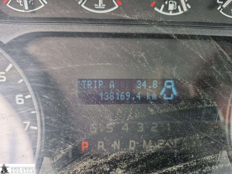 2011-ford-f150-image-22