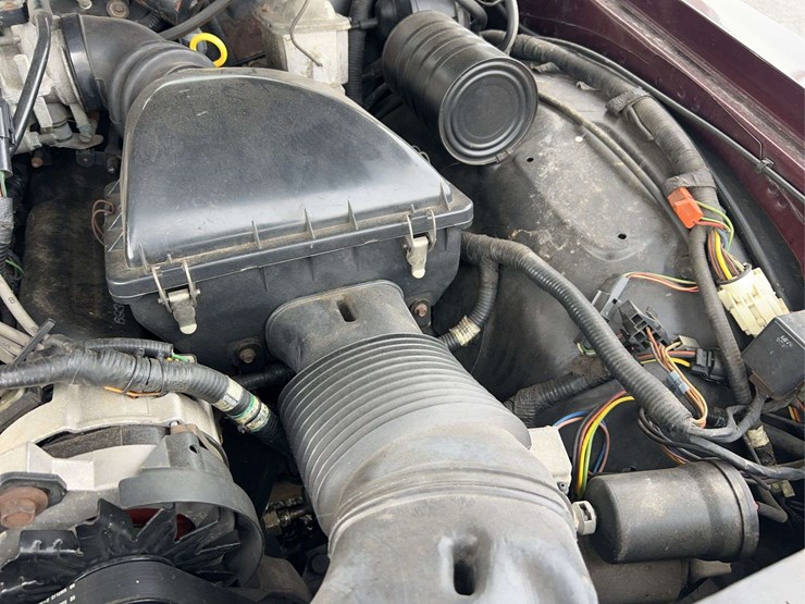 1989-lincoln-town-car-image-82