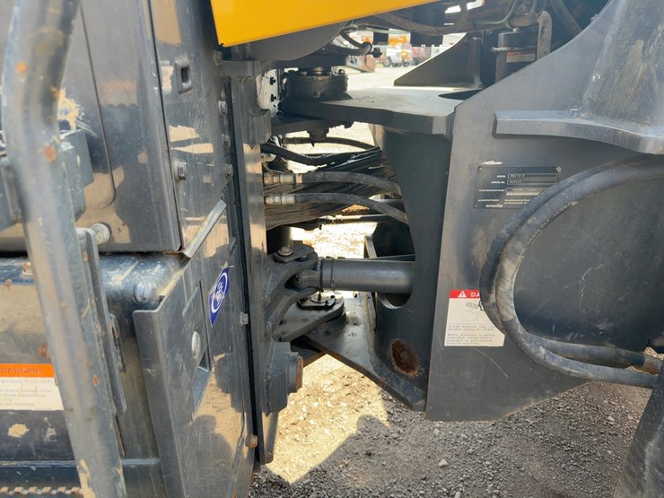 2017-komatsu-wa270-8-image-17