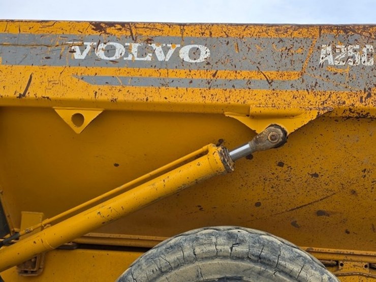 1999-volvo-a25c-image-19