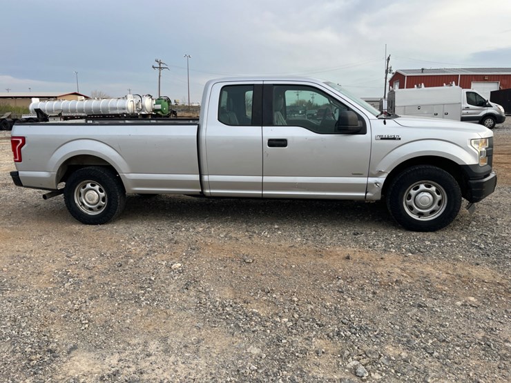 2016-ford-f150-image-5